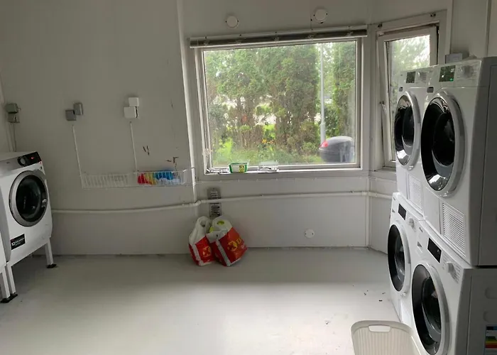 Apartamento Entire Flat Centrum With Balcony Close To The Airport *